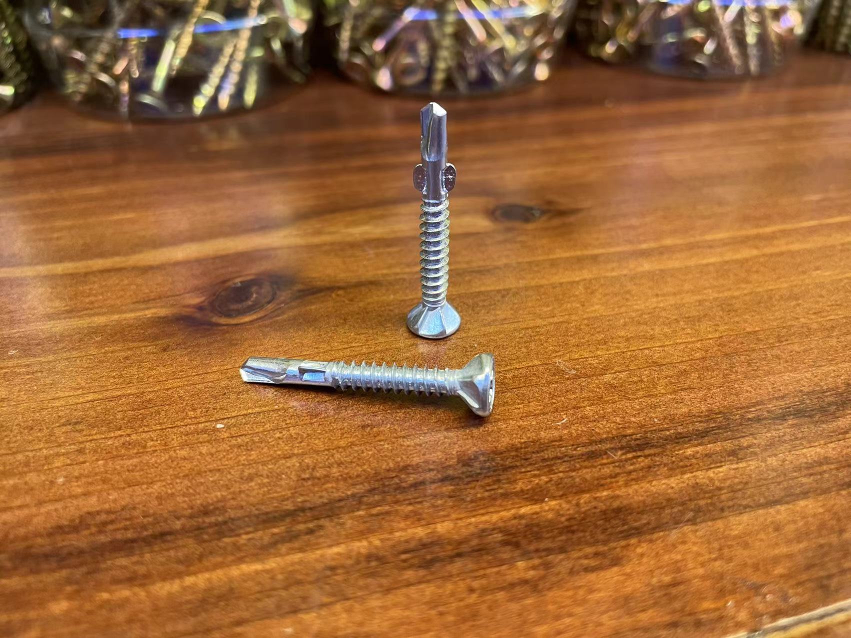 flat head self drilling screw